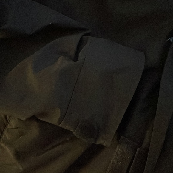 Men’s Columbia Black & Blue Performance Jacket - Picture 7 of 7